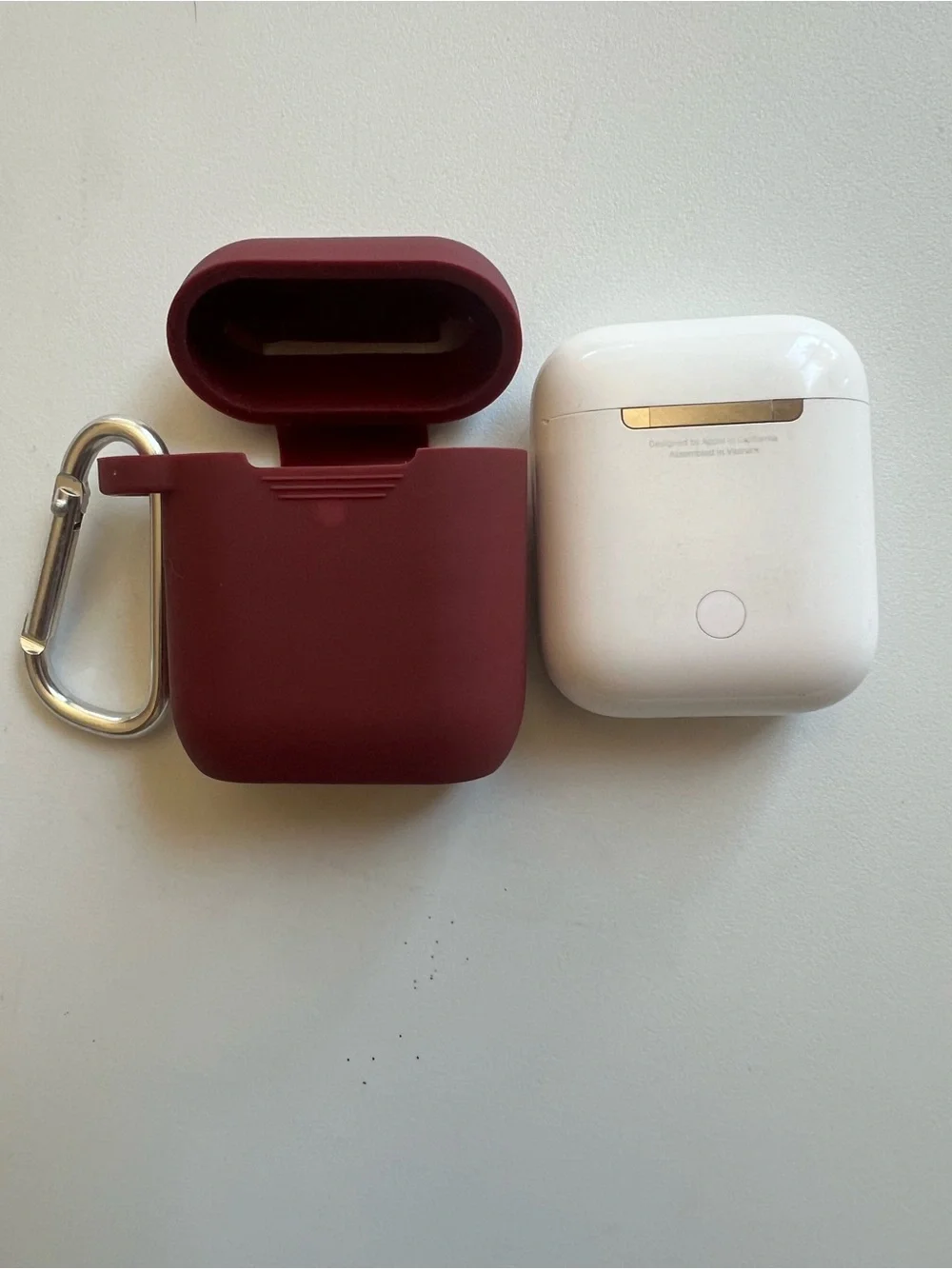 Apple wireless earbuds